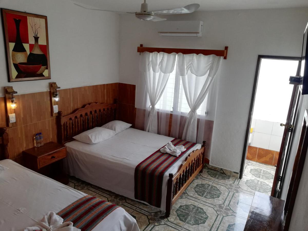 Hotel La Union Flores Extérieur photo