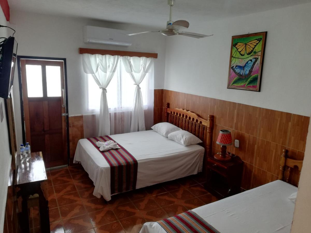 Hotel La Union Flores Extérieur photo